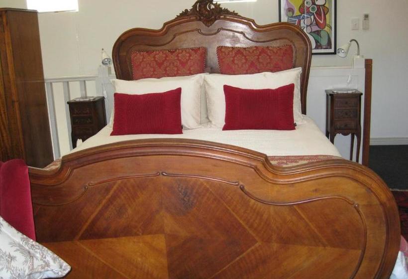 پانسیون Three Chimneys Bed And Breakfast Boutique Guest House