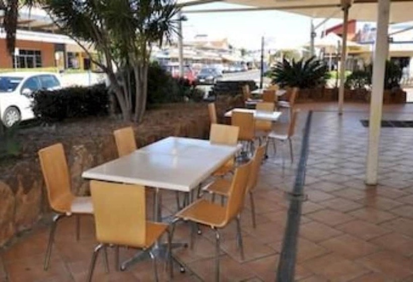 The Australian Hotel Motel