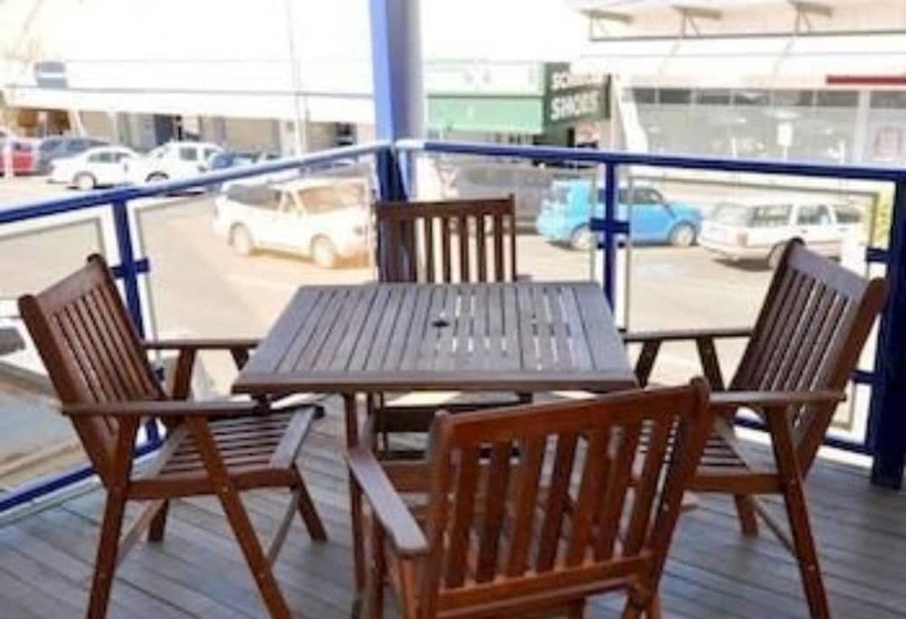 The Australian Hotel Motel