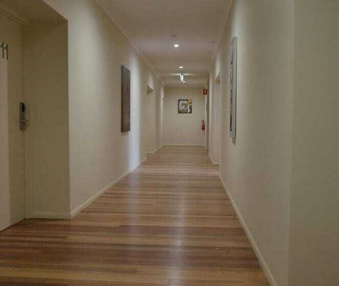 The Australian Hotel Motel