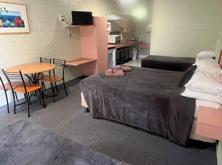 Yungaburra Park Motel