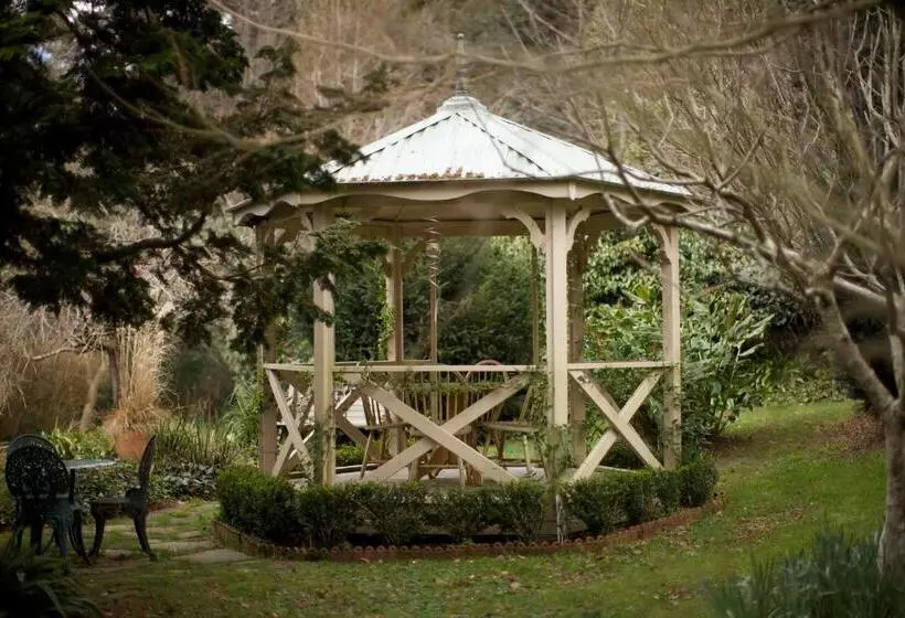 ベッドアンドブレックファースト Arcadia Cottages