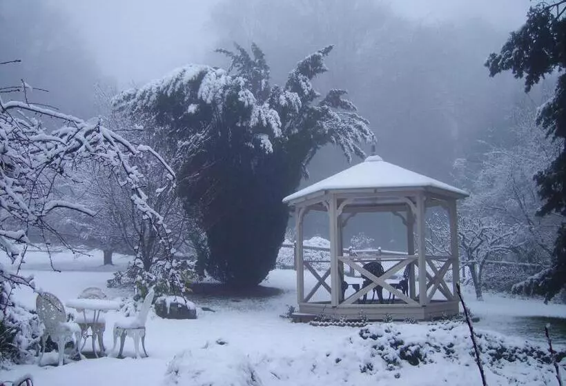 ベッドアンドブレックファースト Arcadia Cottages