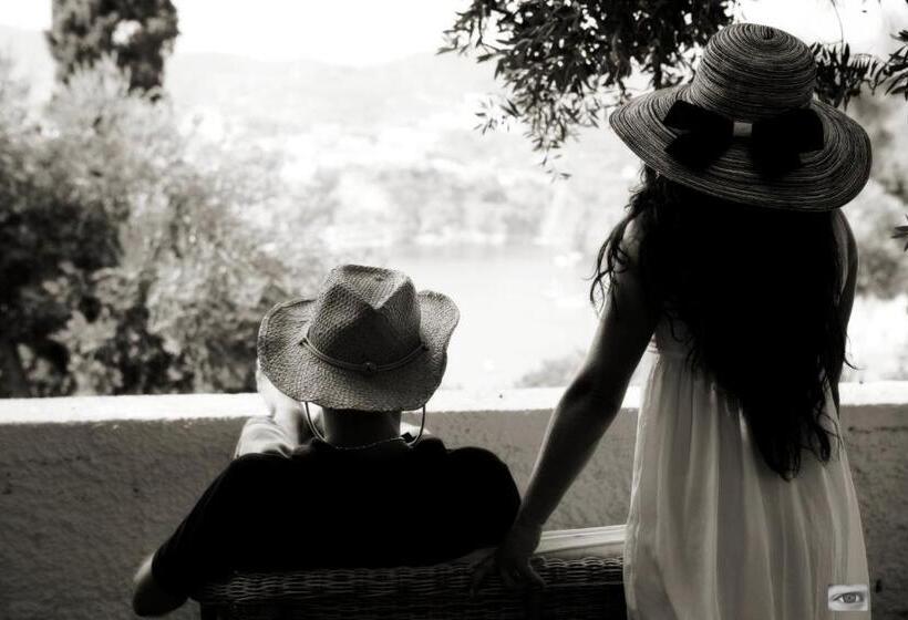 تختخواب و صبحانه Villa Pina