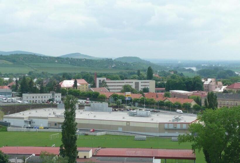 בית מלון כפרי Labe