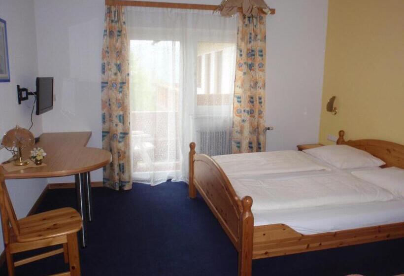 Hotel Pension Lindbichler