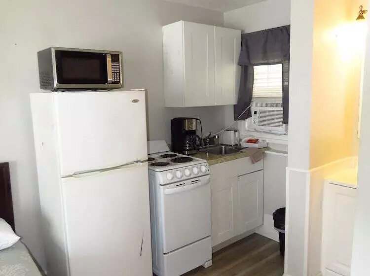 Motelli Breakers By The Sea