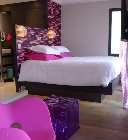 펜션 Le Clos Du Lac   Location De Chambres