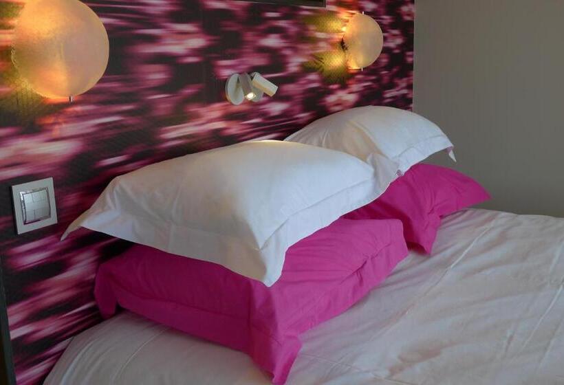 펜션 Le Clos Du Lac   Location De Chambres