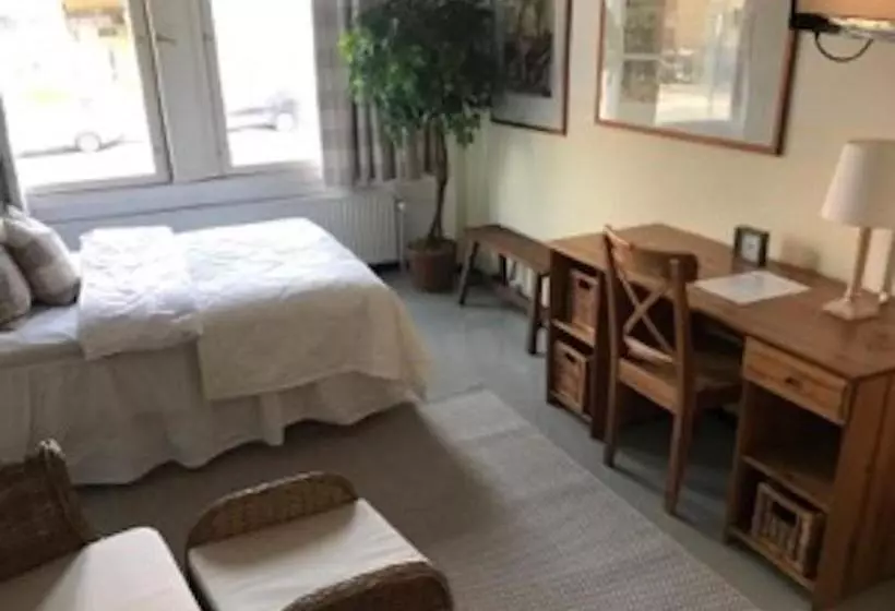 ペンション Tapulitalo Guesthouse