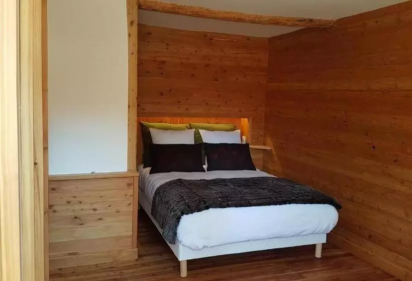 ホテル Auberge Du Bachelard