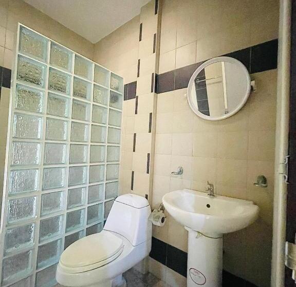 בית מלון כפרי Meewaya