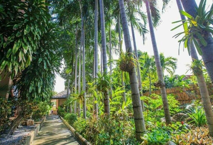 בית מלון כפרי Meewaya