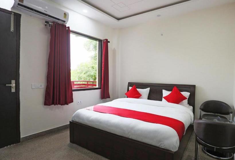 酒店 Oyo 67017 Riga Residency