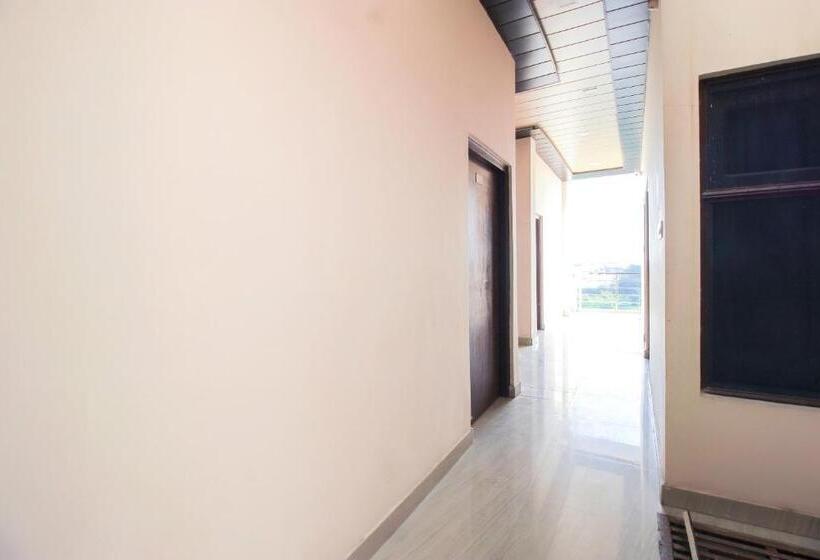 Hotel Spot On Yuvraj Guest House