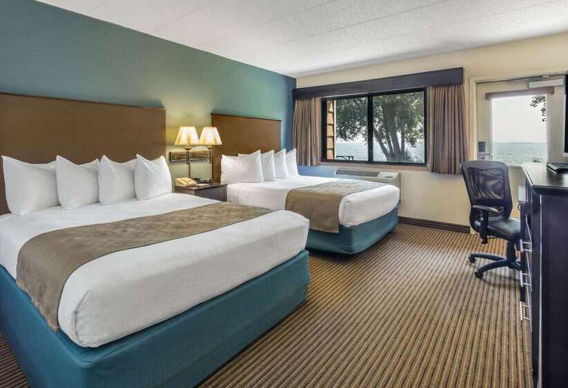 호텔 Americinn By Wyndham Menominee