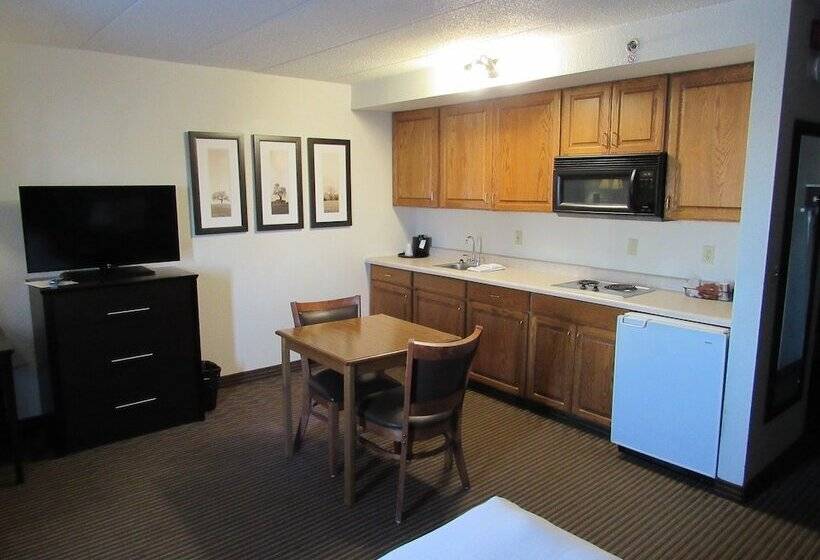 호텔 Americinn By Wyndham Menominee