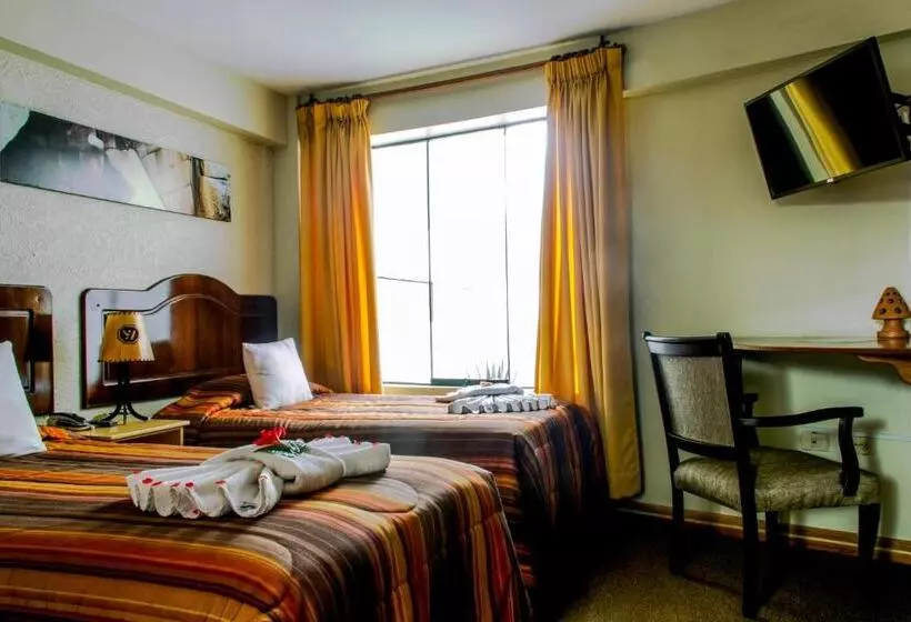 Otel De La Villa Hermoza