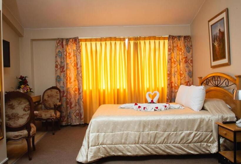 Hotel De La Villa Hermoza