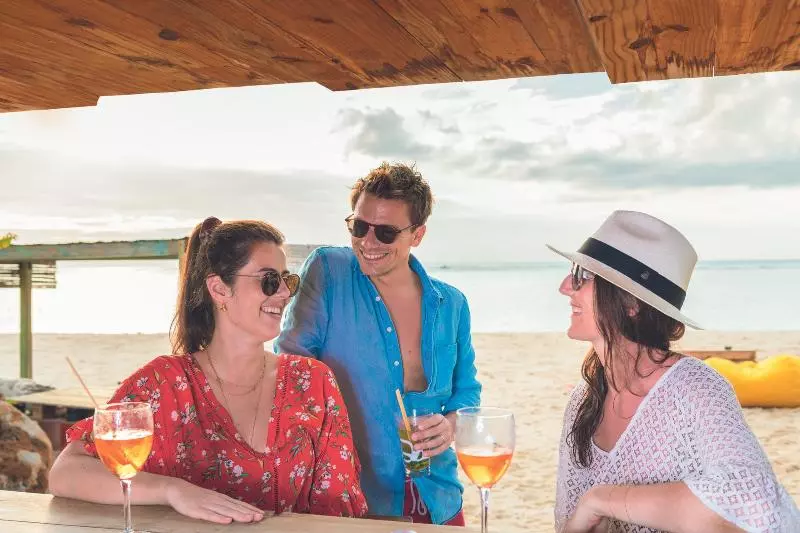 هتل Dinarobin Beachcomber Golf Resort & Spa