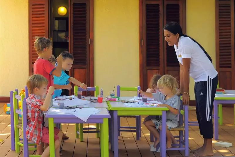 هتل Dinarobin Beachcomber Golf Resort & Spa