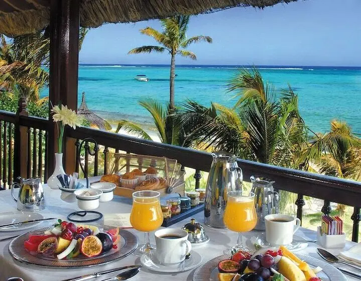 هتل Dinarobin Beachcomber Golf Resort & Spa