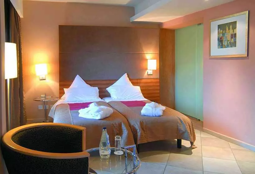 Maritim Antonine Hotel & Spa