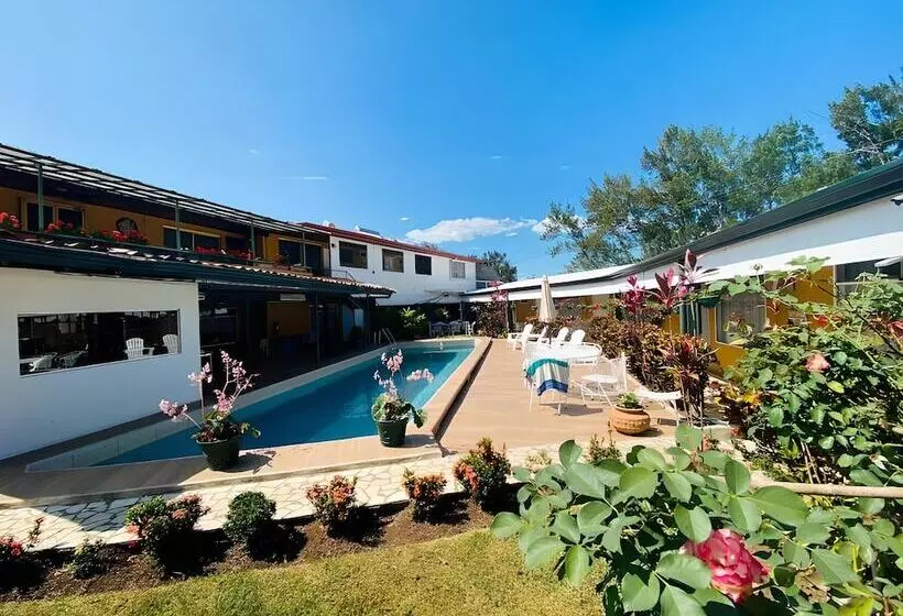 호텔 Puerta Del Sol  San Jose Airport