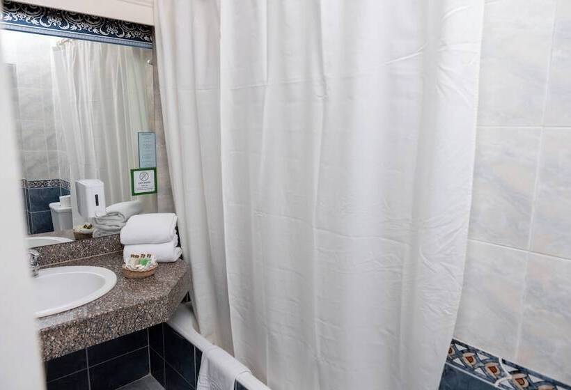 فندق Turquoise Beach