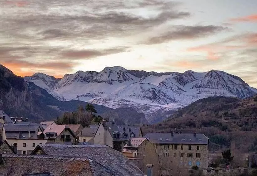 ホテル Valle De Izas