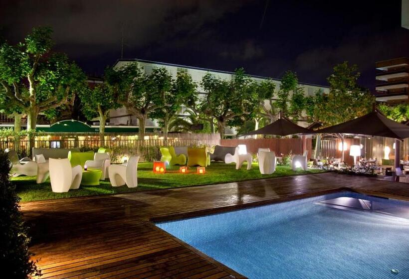 Magnolia Hotel Adults Only