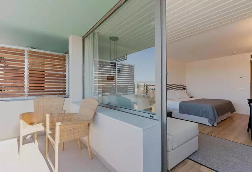 Magnolia Hotel   Adults Only