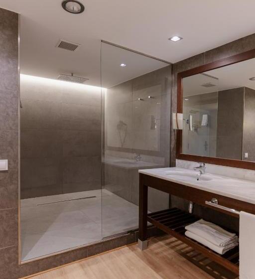 Magnolia Hotel Adults Only