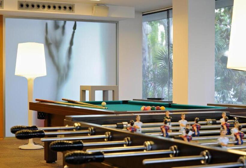 Magnolia Hotel Adults Only