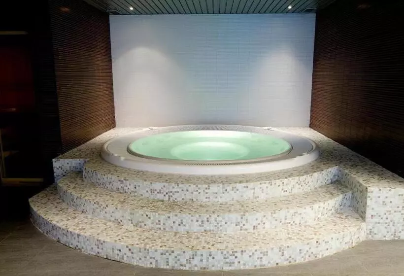 Magnolia Hotel   Adults Only