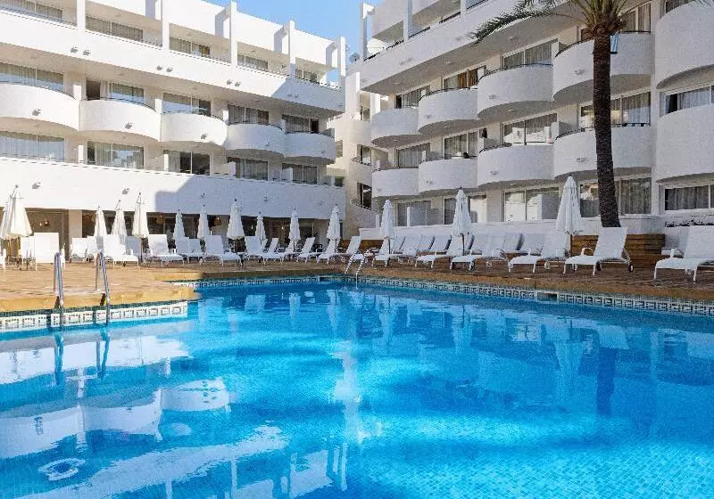 Palmanova Beach Apartments by TRH