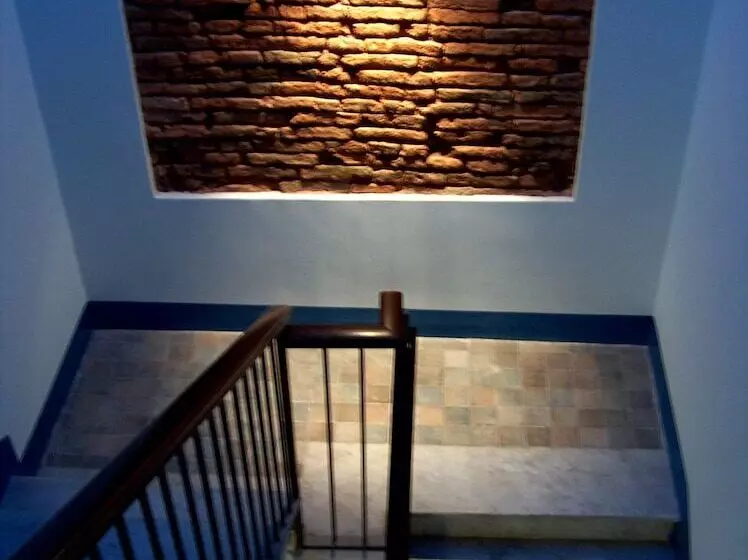 Residenssi Politi Apart