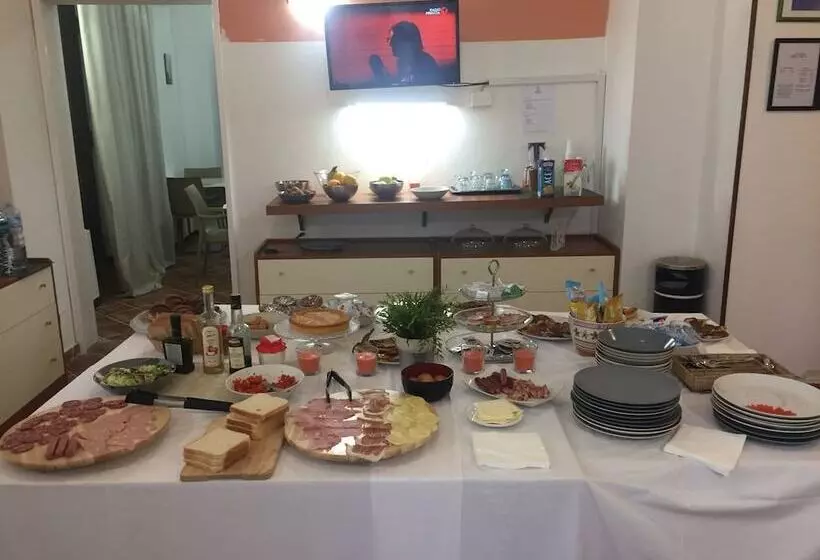 Residenssi Politi Apart