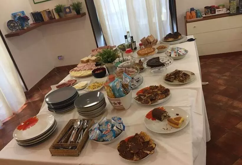 Residenssi Politi Apart