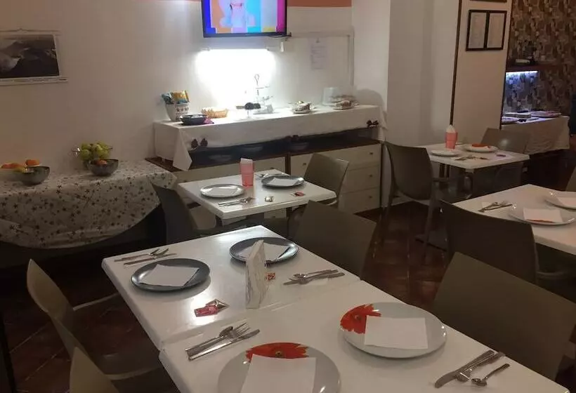 Residenssi Politi Apart