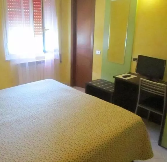 ホテル Albergo La Mimosa