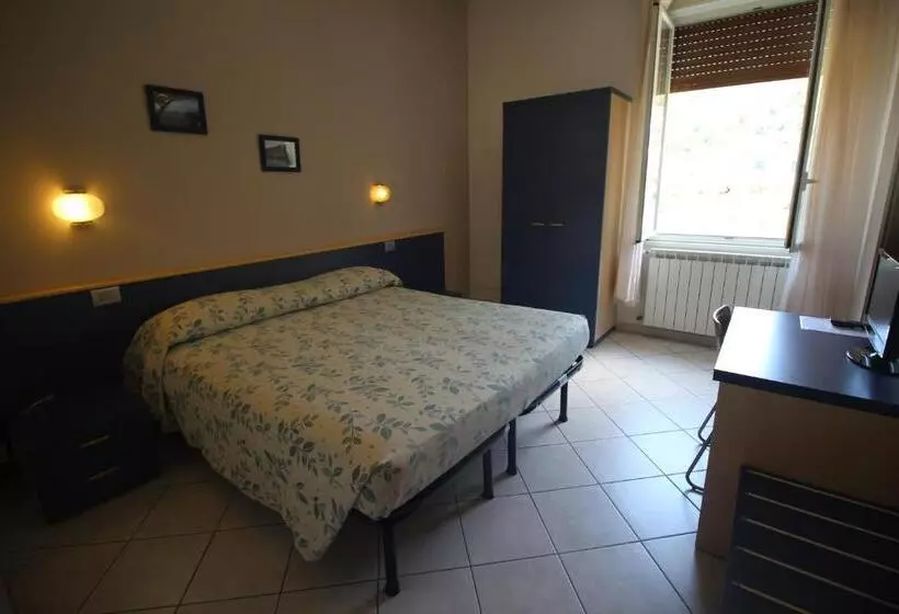 ホテル Albergo La Mimosa
