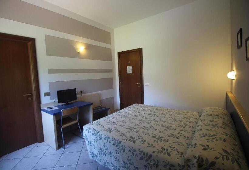 فندق Albergo La Mimosa