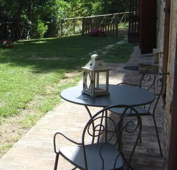 Agriturismo La Casa Della Lavanda  Il Casale