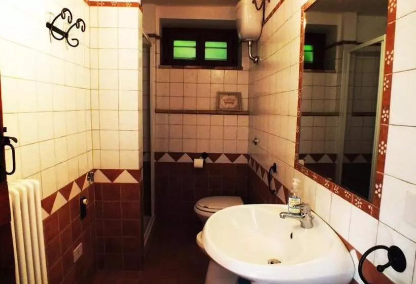 Agriturismo La Casa Della Lavanda  Il Casale