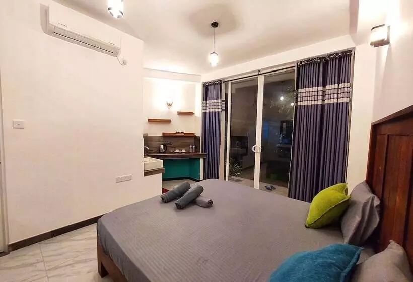 ホテル Chen Villa   Near Airport