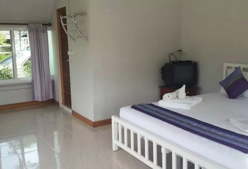 รตะธารา รีสอร์ท Ratathara Resort