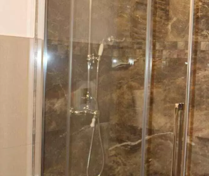Hotelli B&b Palazzo Rochira
