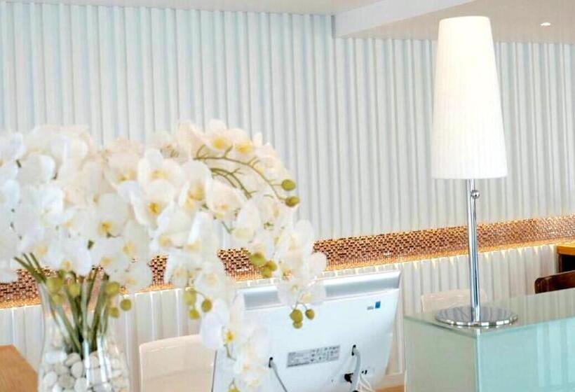 호텔 Chaisaeng Villa