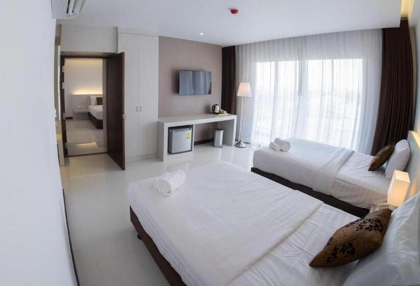 호텔 Chaisaeng Villa